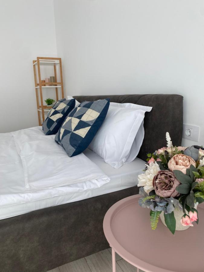 Deea H24 Apartman Rîşnov Kültér fotó